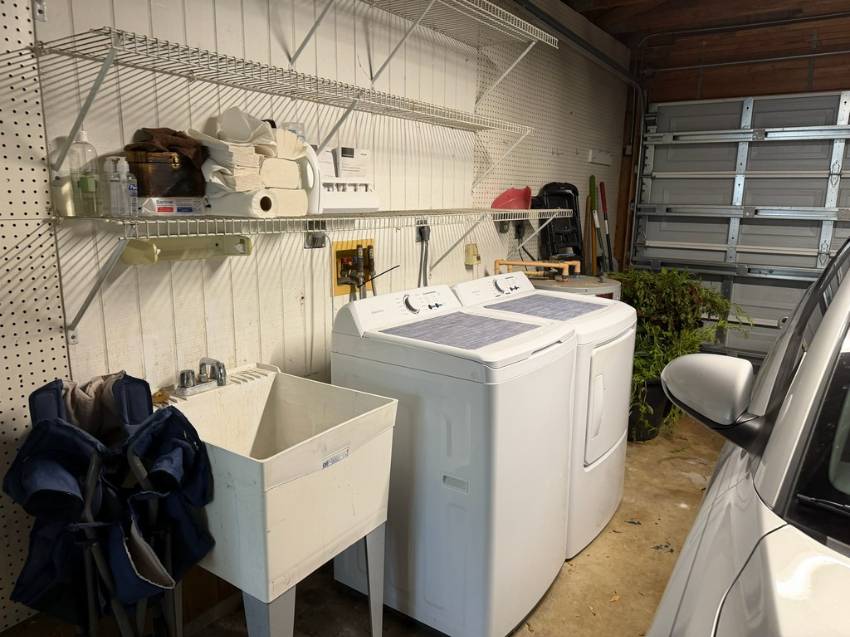 2237 Del Mar Drive a North Fort Myers, FL Mobile or Manufactured Home for Sale